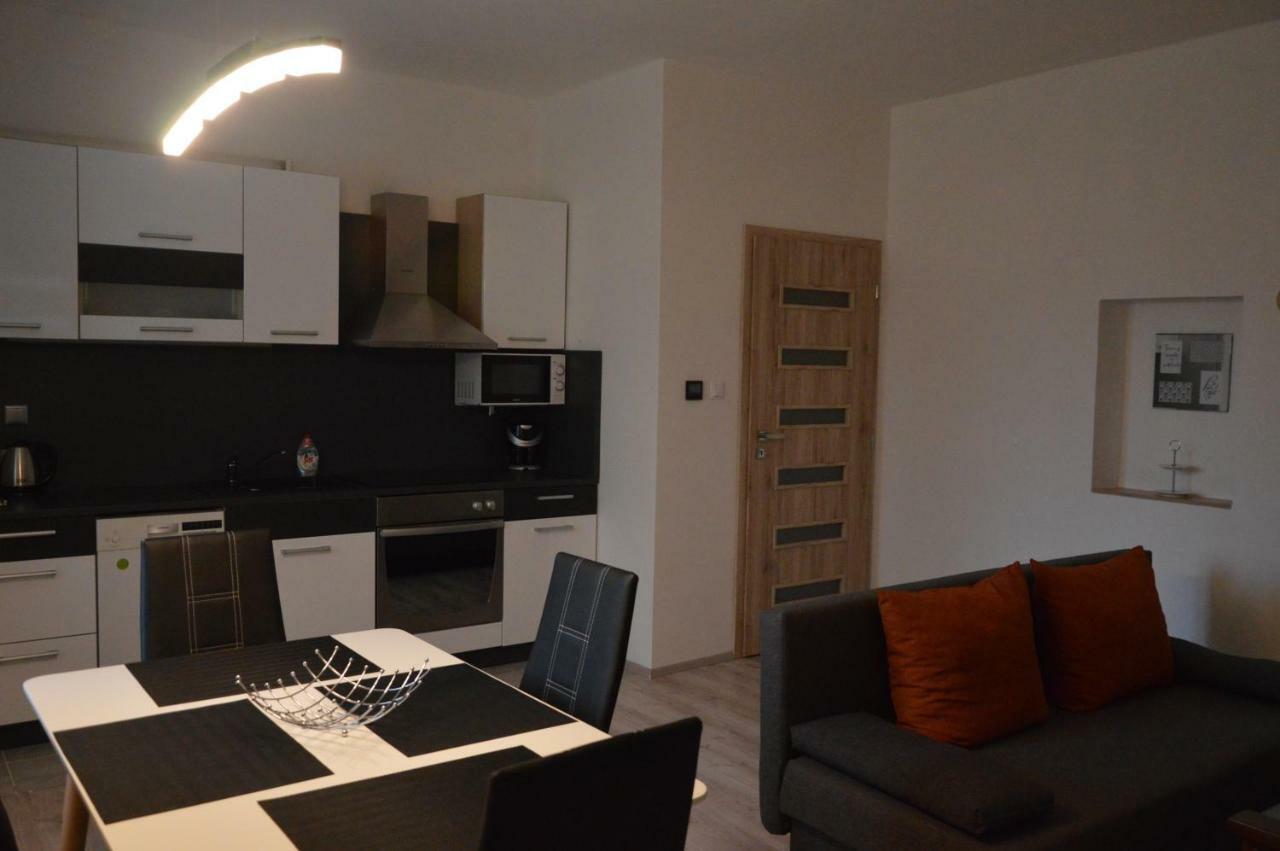 Apartmanovy Byt Třeboň Exterior foto