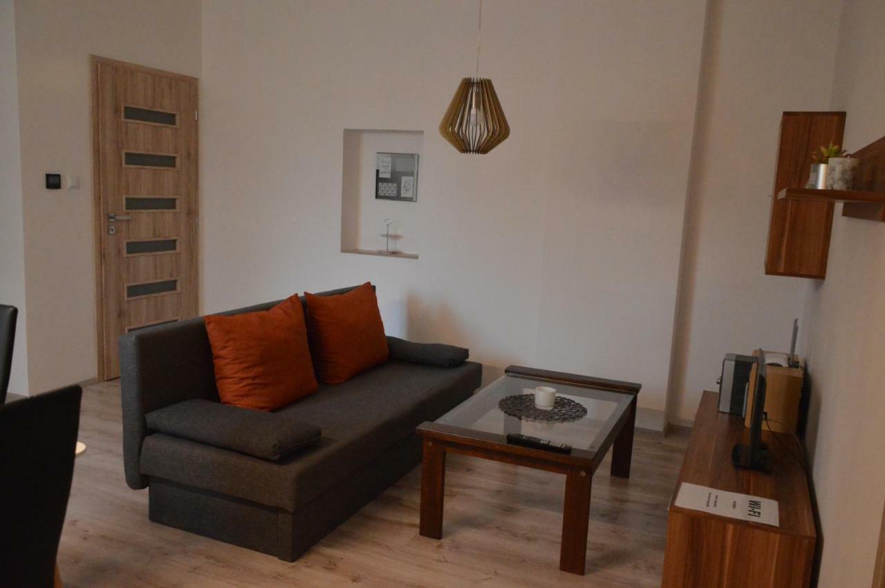 Apartmanovy Byt Třeboň Exterior foto