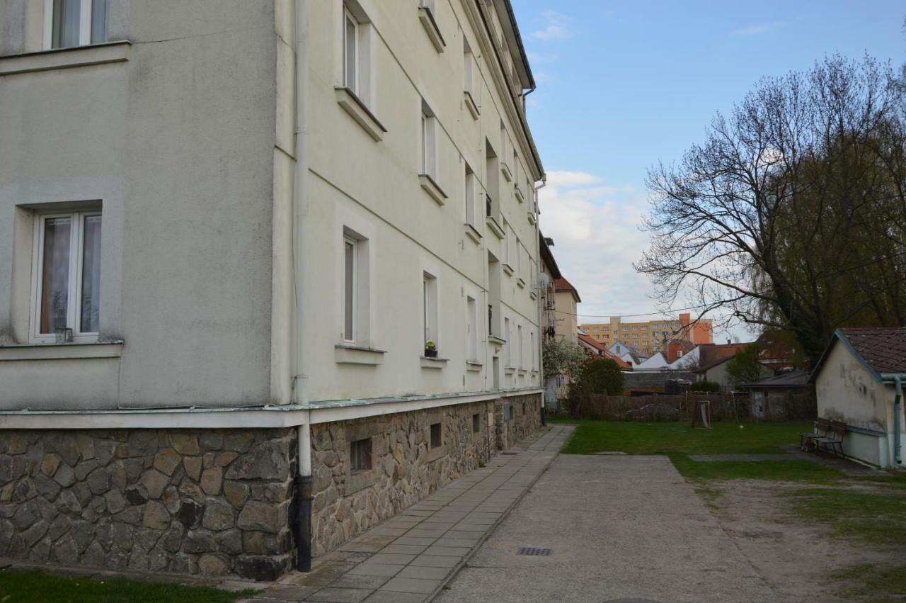 Apartmanovy Byt Třeboň Exterior foto