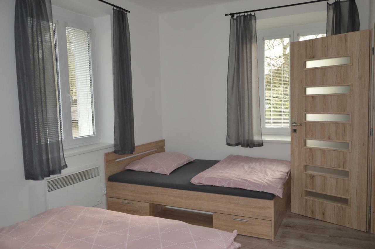 Apartmanovy Byt Třeboň Exterior foto